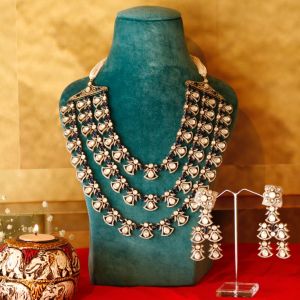 Kundan Moissanite Layered Set 