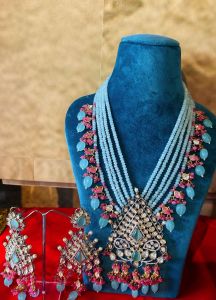 Seagreen with Pink Droppings Neckpiece and Earrings
